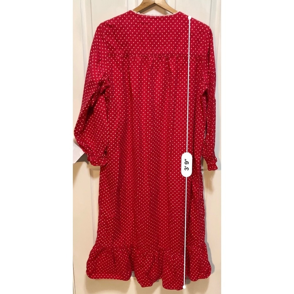 Vintage Granny Red PolkaDot Nightgown Long Sleeve Ruffle Hem Smocked Neckline 1X - Picture 8 of 9
